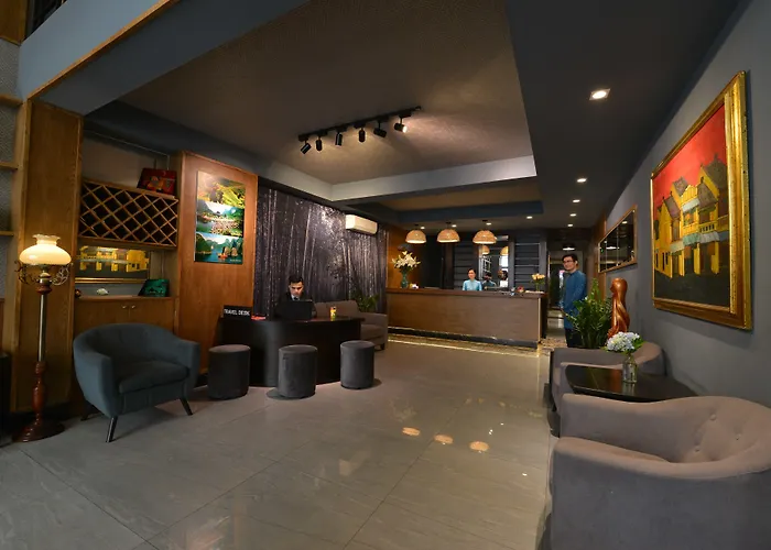 Oriana Boutique & Restaurant
